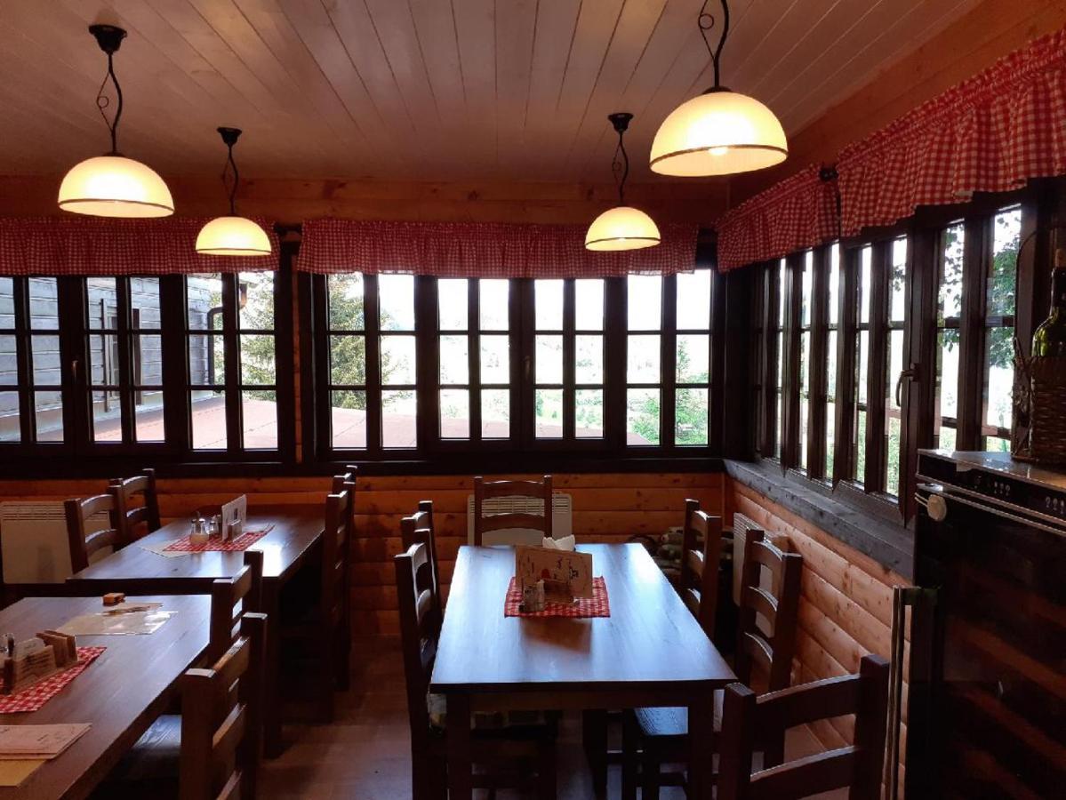 Penzion Harry Na Sjezdovce Krkonose Vysoke nad Jizerou Ngoại thất bức ảnh