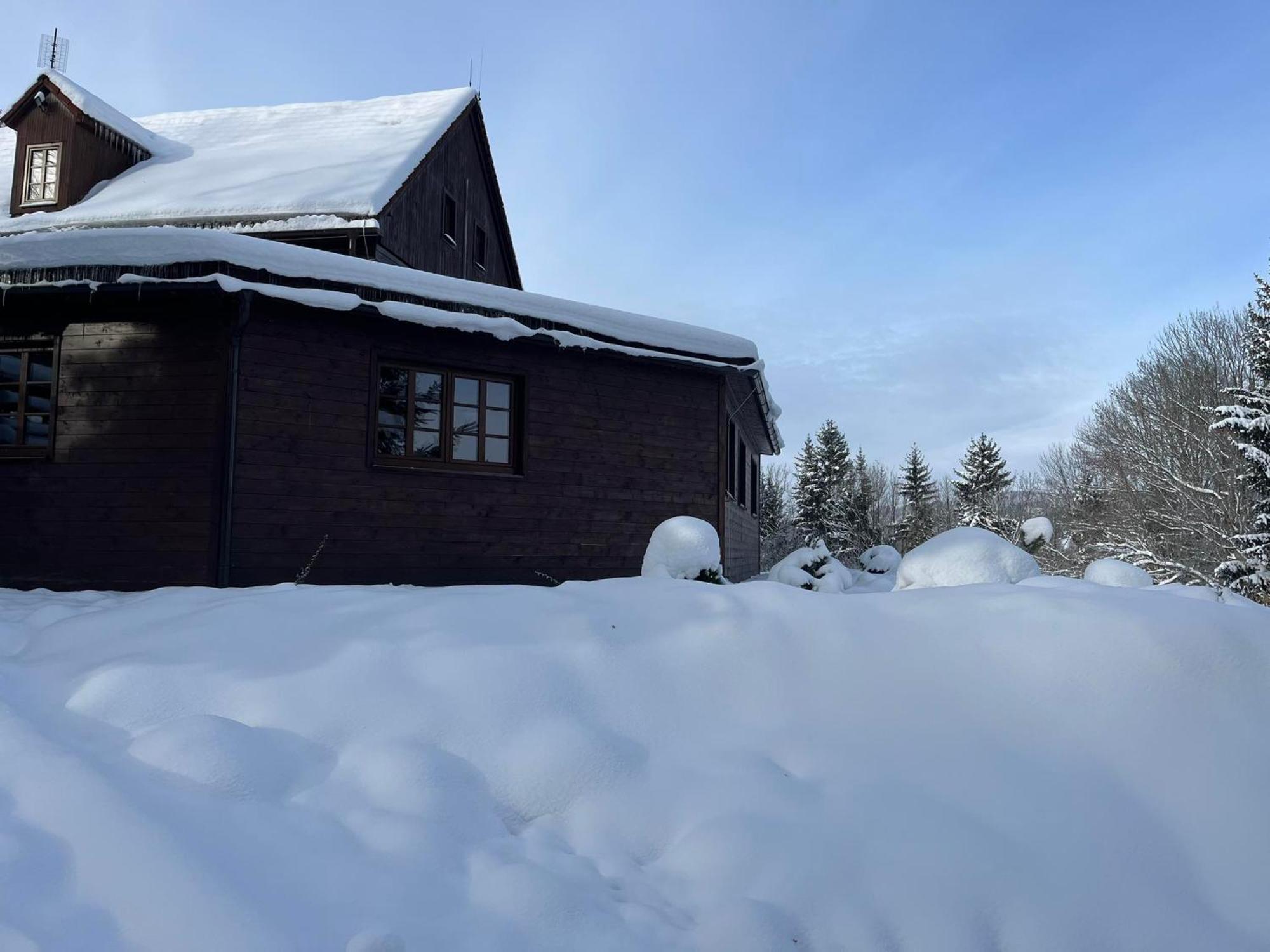 Penzion Harry Na Sjezdovce Krkonose Vysoke nad Jizerou Ngoại thất bức ảnh